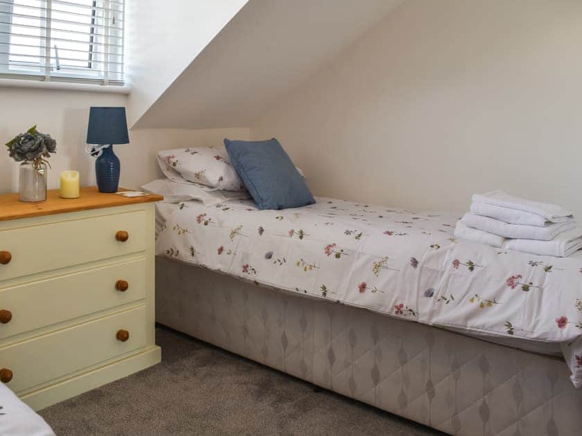 Twin bedroom | Kingfishers Rest, Haverigg