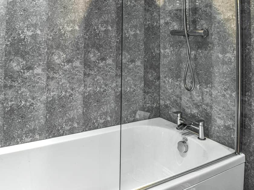 Shower room | Kingfishers Rest, Haverigg