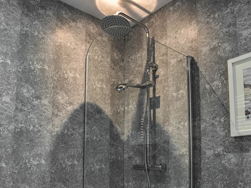 Shower room | Kingfishers Rest, Haverigg