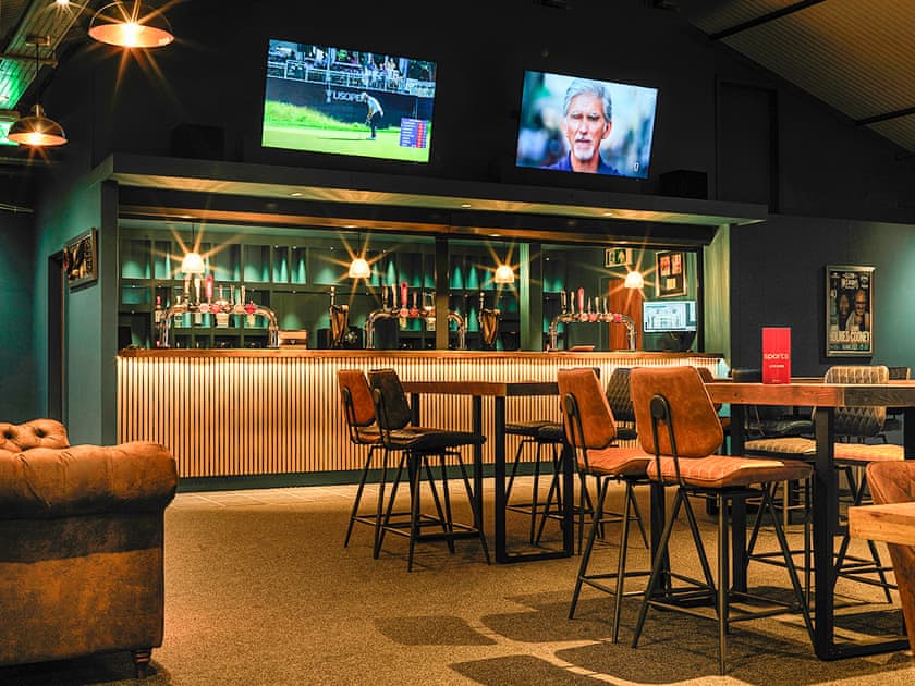 On-site amenities | Lodge 38, Stowmarket