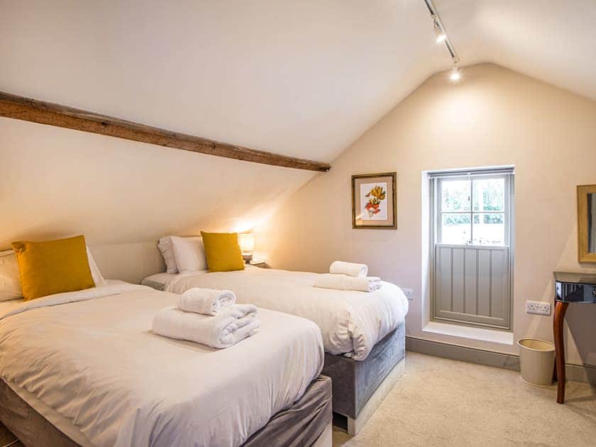 Twin bedroom | Caradon House, East Rudham, near Fakenham