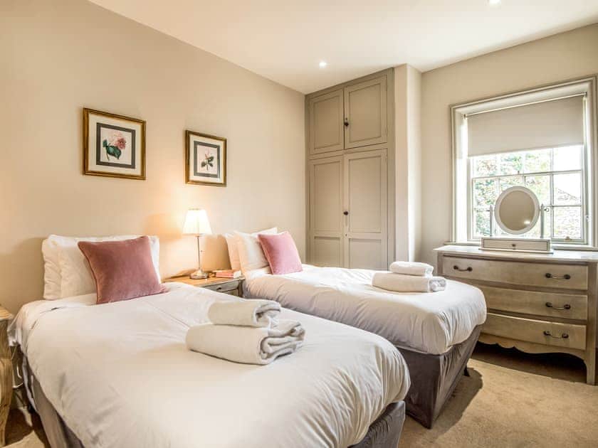 Twin bedroom | Caradon House, East Rudham, near Fakenham