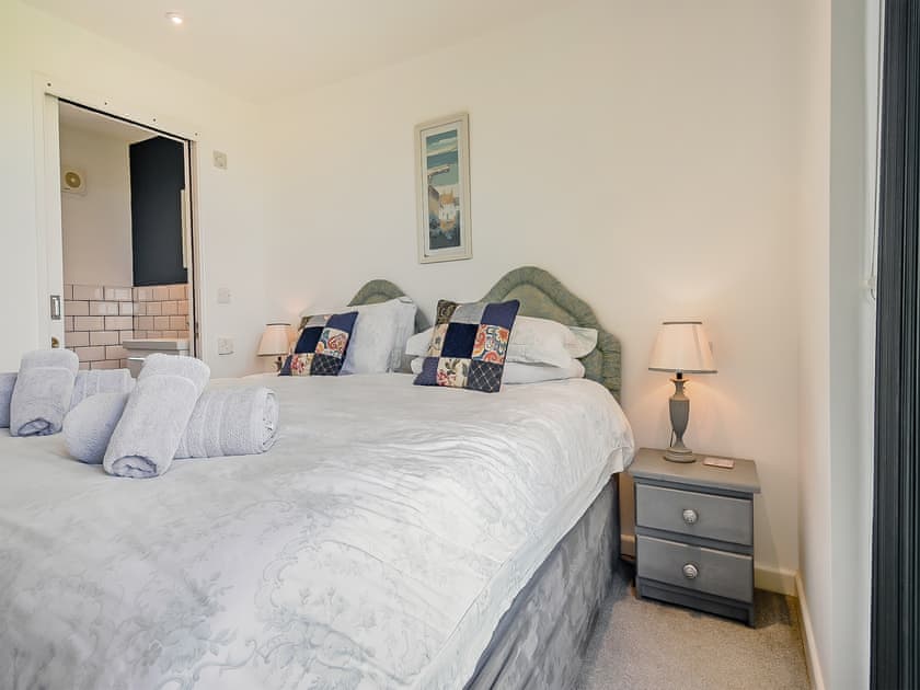 Double bedroom | Greenrush Cottage, Blakeney, near Holt