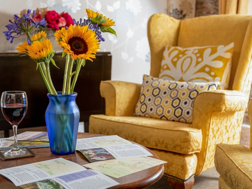 The Snug  | The Oval, Dunster
