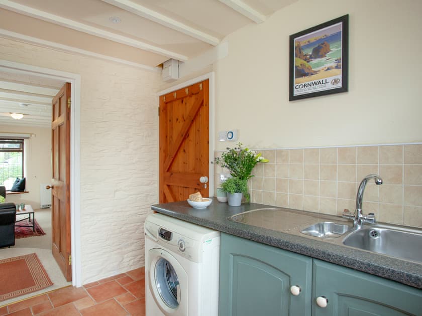 Kitchen | The Nook, Mevagissey, near St Austell
