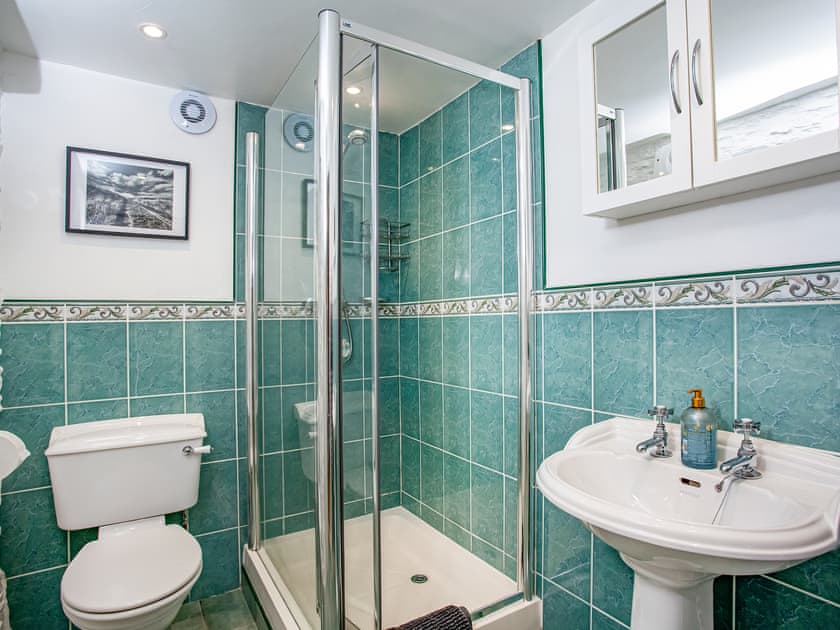 Shower room | The Nook, Mevagissey, near St Austell