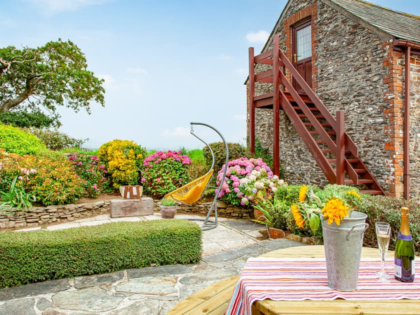 Sitting-out-area | The Nook, Mevagissey, near St Austell