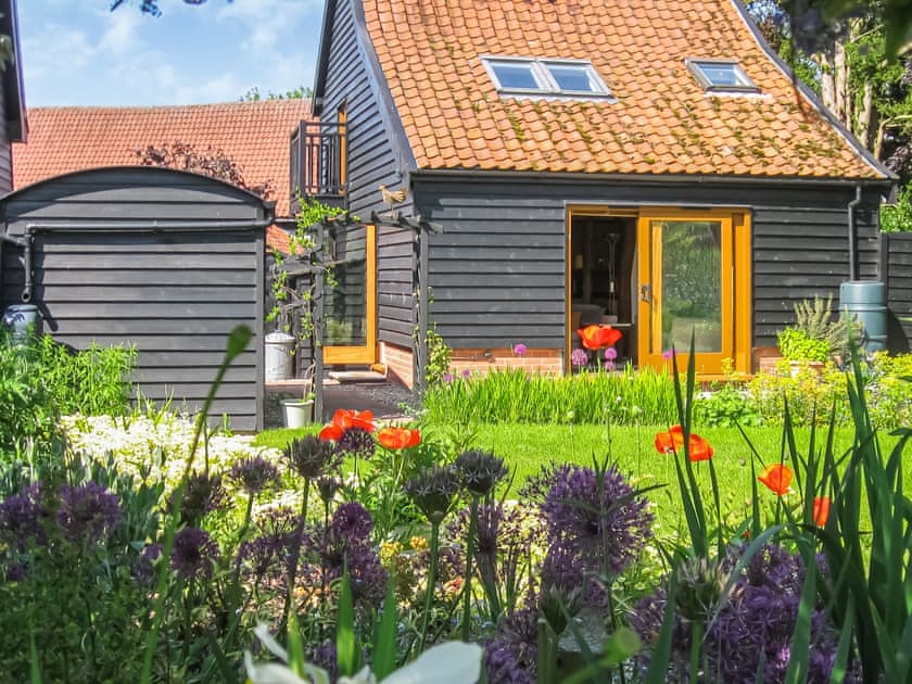 Garden | The Cottage Barn, Burgate, near Diss