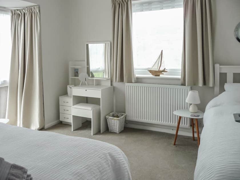 Twin bedroom | Sea View, Deganwy, near Llandudno