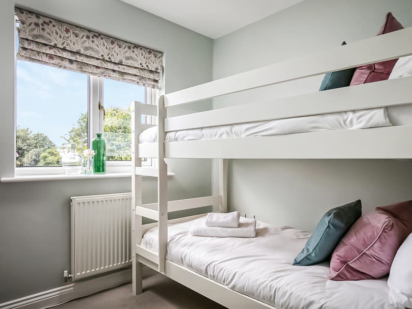 Bunk bedroom | The Cherry Tree, Near Lincoln