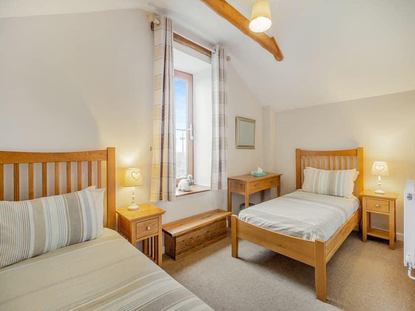 Twin bedroom | The Gallops, Barry