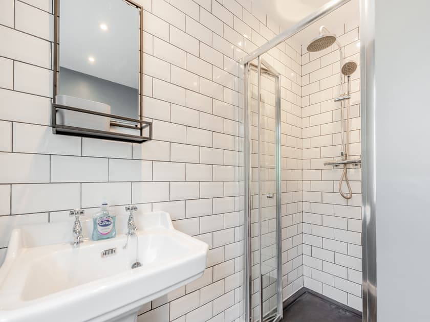 Shower room | Mill Keeper’s Cottage, St. Clears