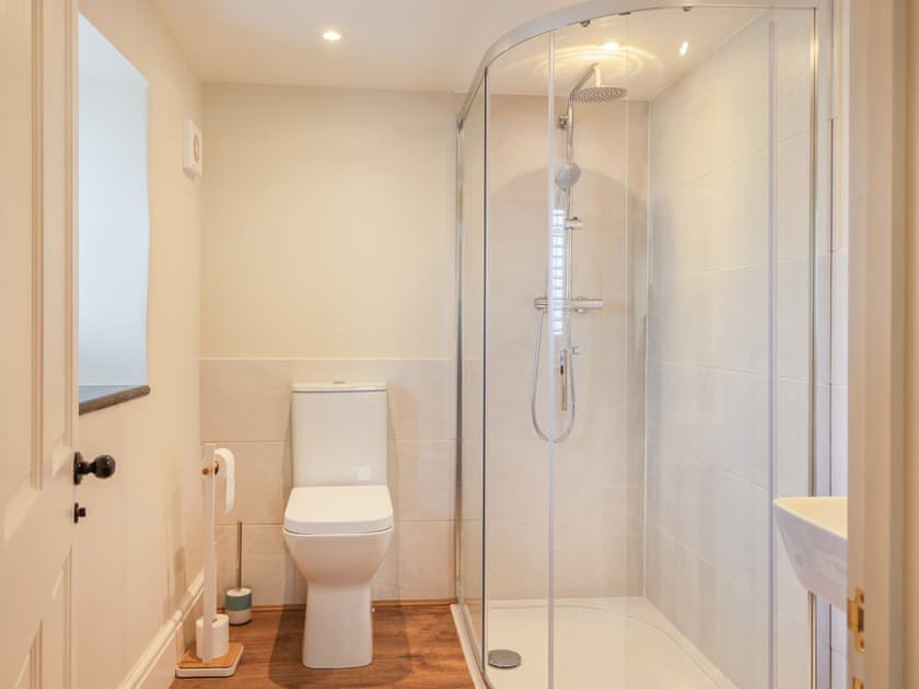 Bathroom | Lower Barrowfield Farm, Beaminster