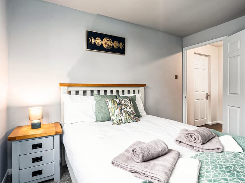 Double bedroom | Plum Tree House, Sheffield
