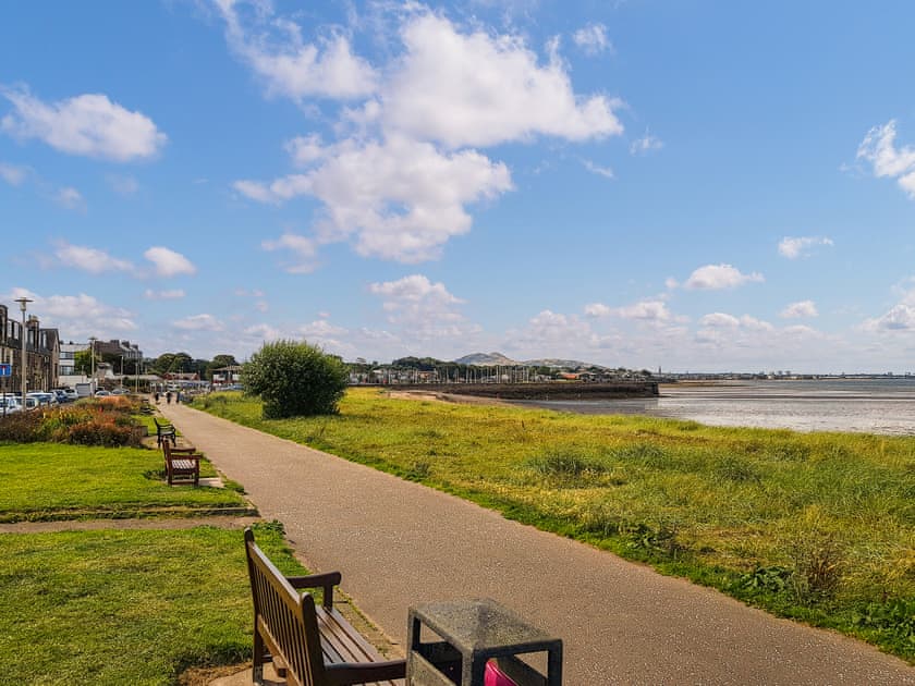 Surrounding area | Thalassa, Musselburgh, near Edinburgh
