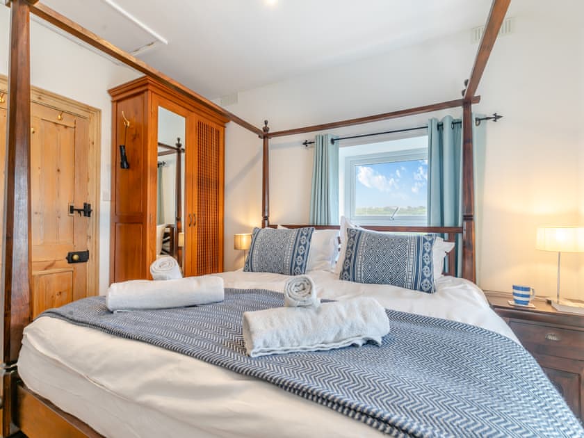 Four Poster bedroom | The Captains House, Penzance