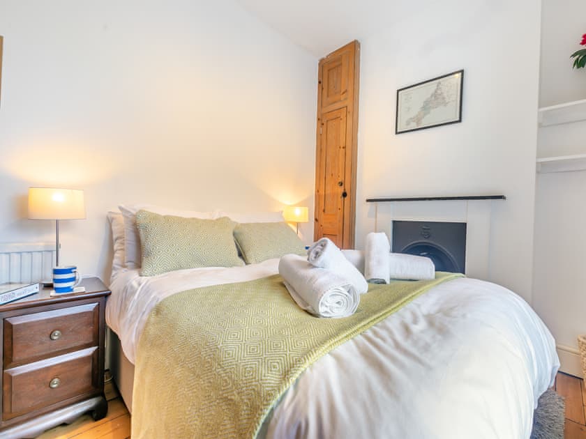 Double bedroom | The Captains House, Penzance