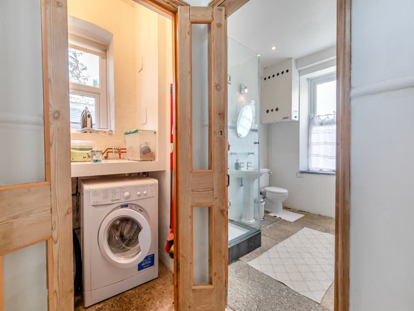 Utility room | The Captains House, Penzance