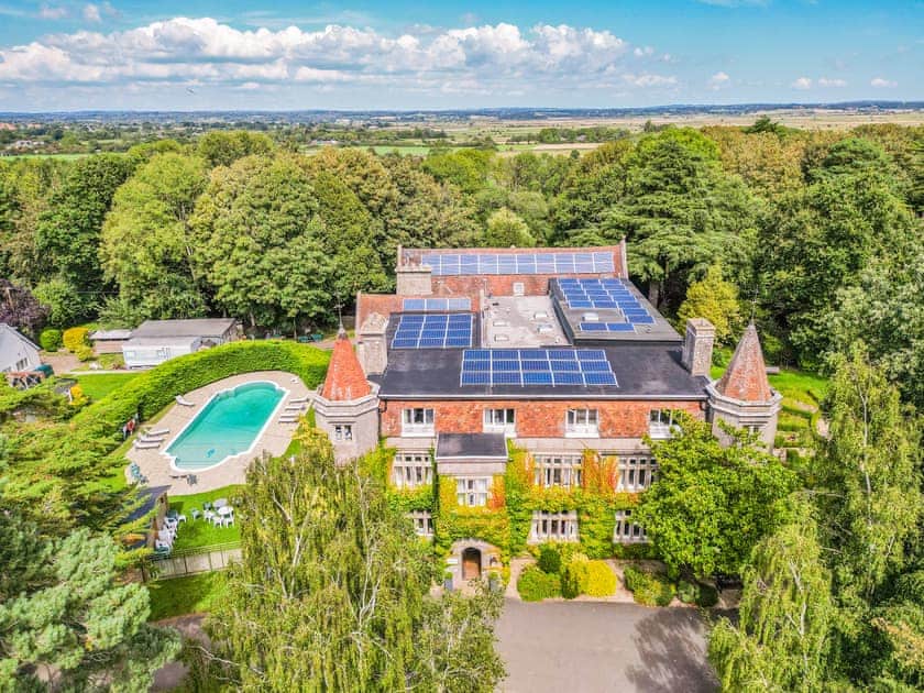 Exterior | Sheep’s View Cottage, Eastbourne