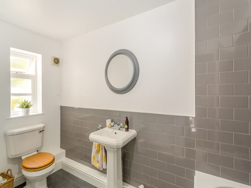Bathroom | Murton House, Osmotherley, near Northallerton