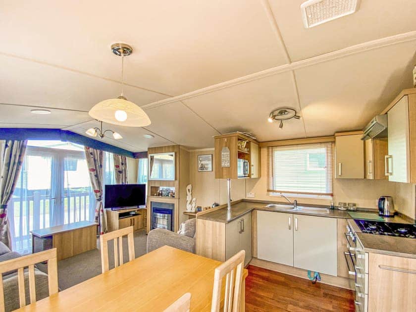 Open plan living space | 148 Mountain View - Watton’s, Pwllheli