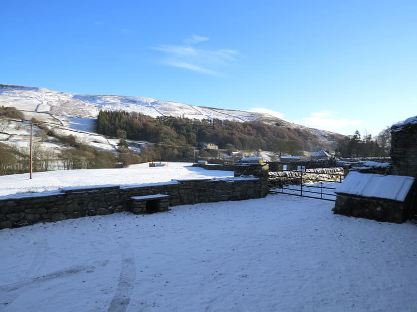 Outdoor area | Swallowholm, Arkengarthdale