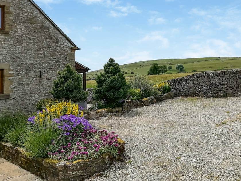 Parking | The Dairy - Cotterill Farm, Biggin by Hartington, near Buxton