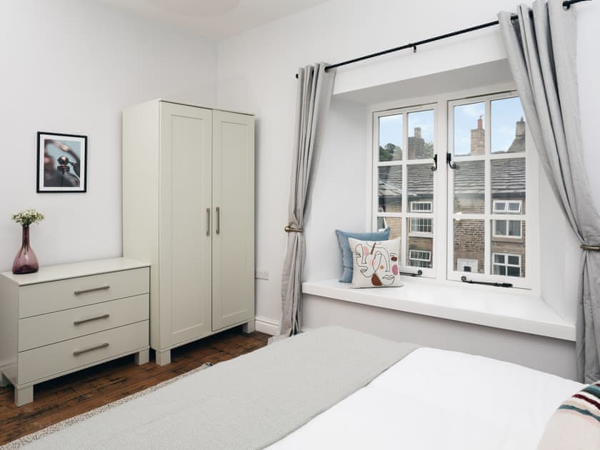 Double bedroom | Basin Cottage - Basin Retreats, Whaley Bridge