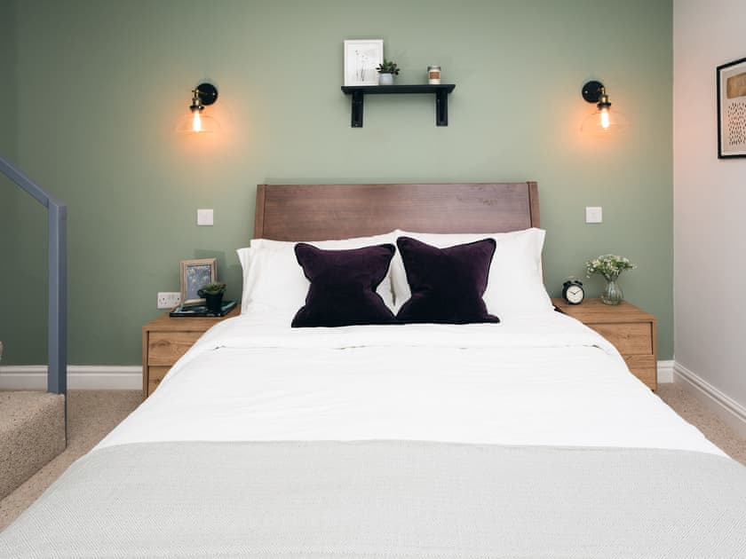 Double bedroom | Basin Cottage - Basin Retreats, Whaley Bridge