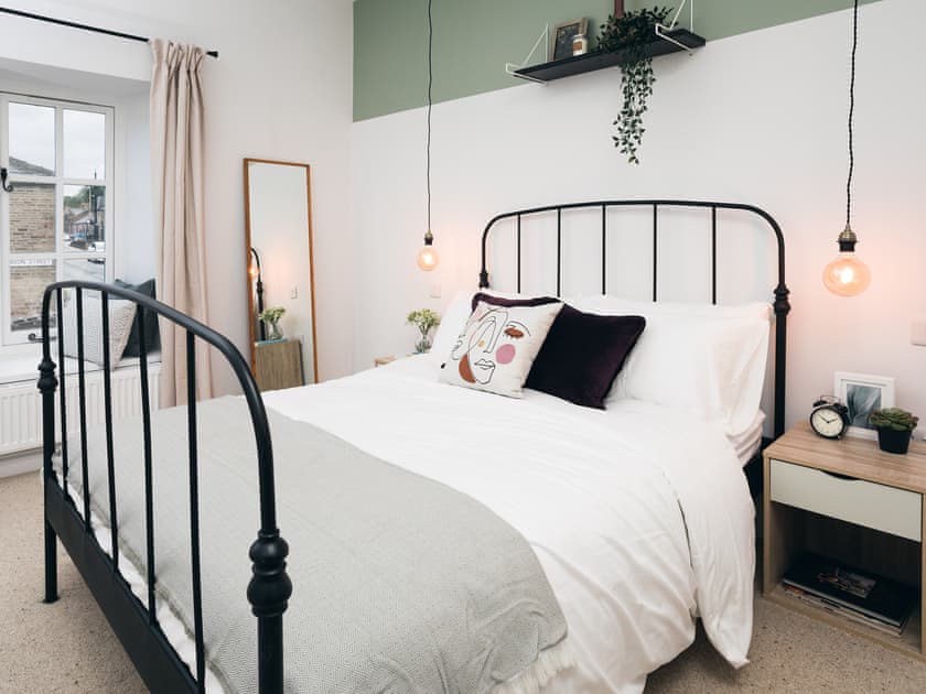 Double bedroom | Basin House - Basin Retreats, Whaley Bridge