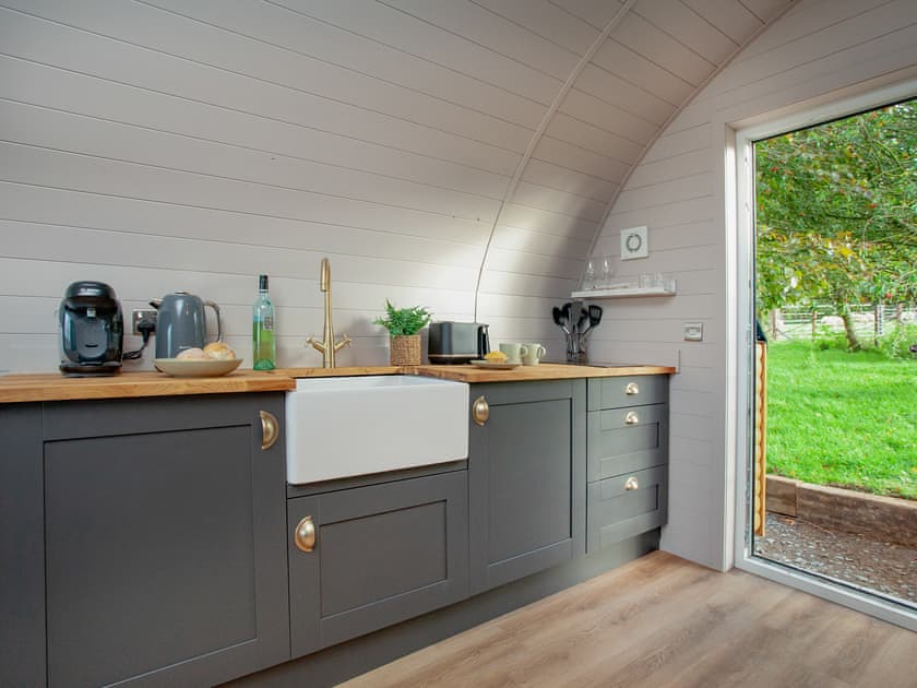 Kitchen/diner | Knowstone - Secret Skies, Knowstone