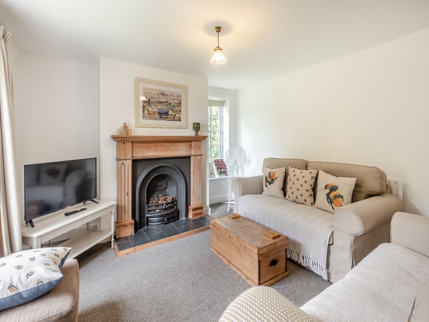Second sitting room  | Peaceful Farmhouse - Mossop Farm Cottages, Marshchapel, near Louth