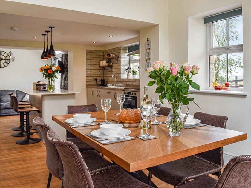 Dining Area | Swiss Cottage, Lancaster