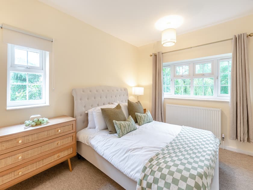 Double bedroom | Apple Orchard - Norwood Park, All Nottinghamshire