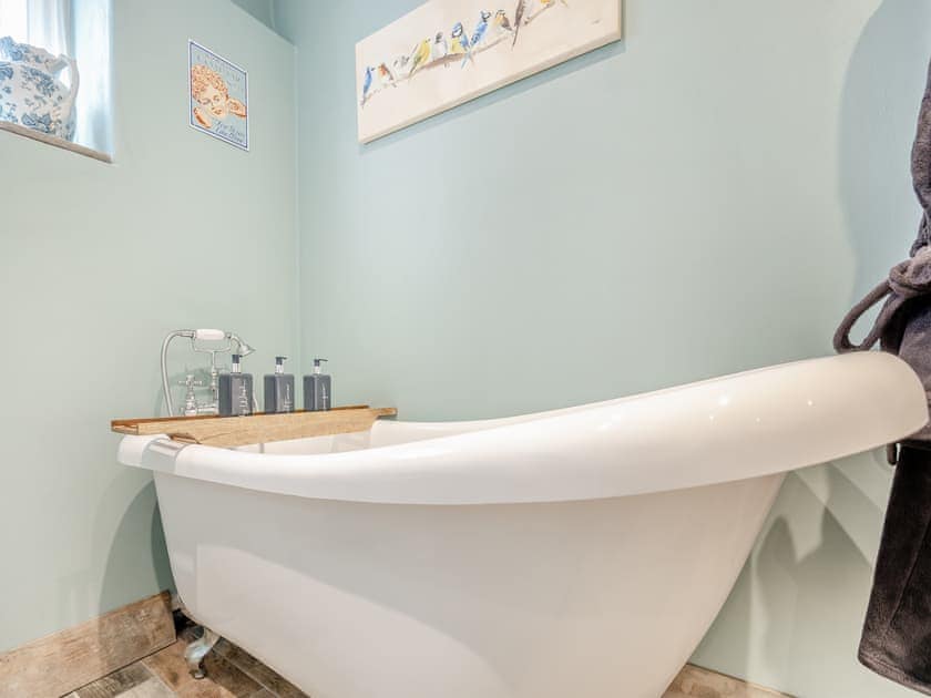 Bathroom | The Old Stables, Sloothby