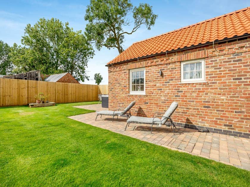 Garden | The Old Stables, Sloothby