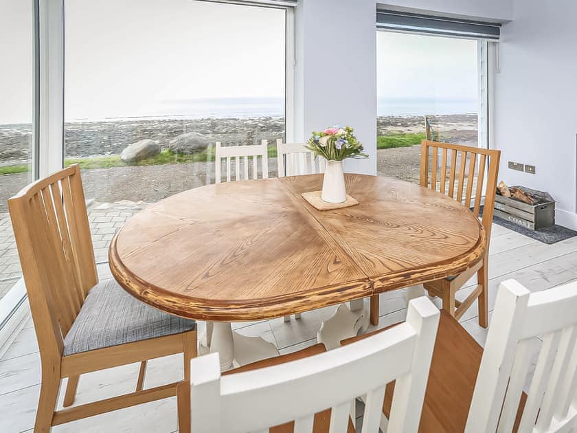 Open plan living space | Captains Beach House, Aberdesach
