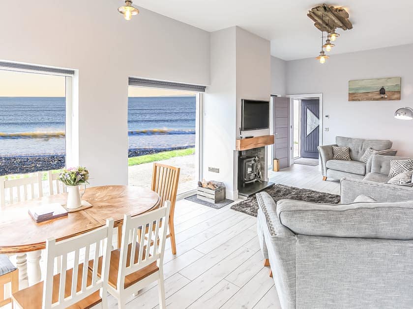 Open plan living space | Captains Beach House, Aberdesach