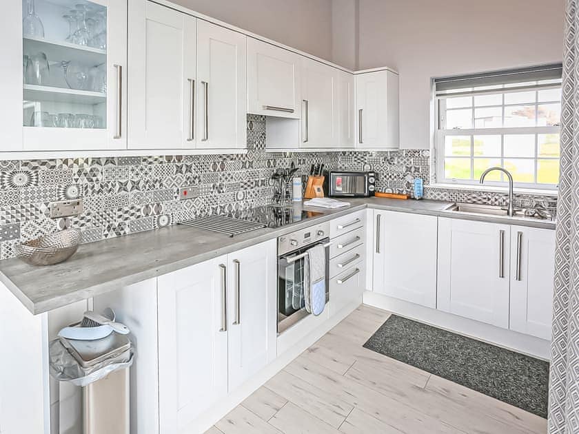 Kitchen | Captains Beach House, Aberdesach