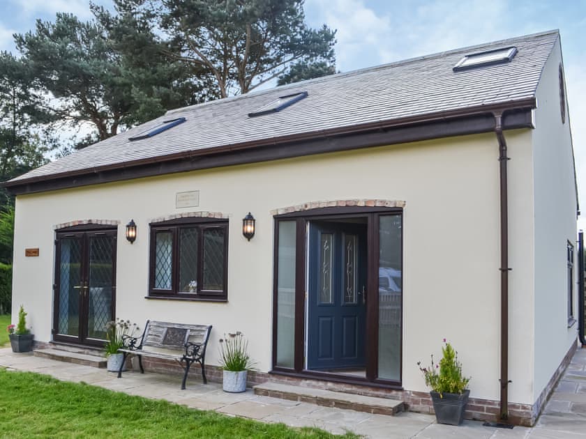 Exterior | HeatherdeneFern Cottage, Wilberfoss, near York