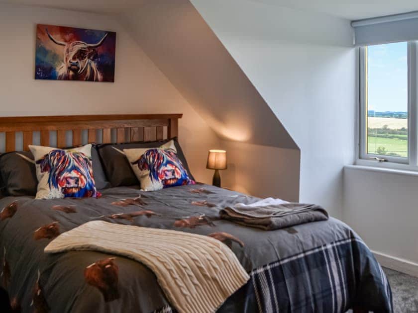 Double bedroom | Muirston Farmhouse - Farmhouse Holidays, Cumnock
