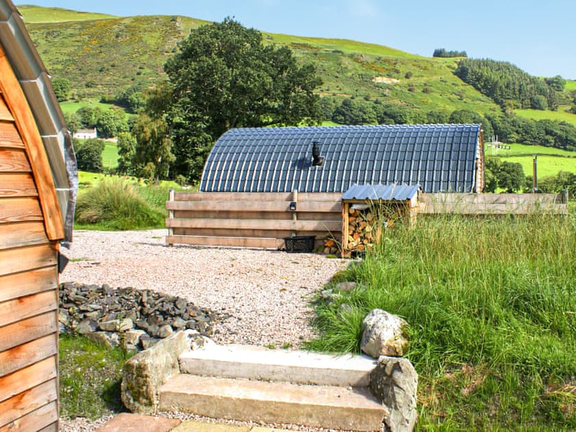 Exterior | Creyr Glas Pod - Y Gadlas, Penybontfawr, near Llanfyllin