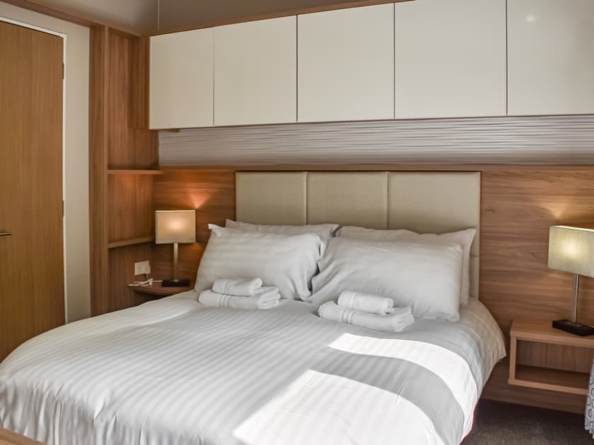 Double bedroom | Oaks Retreat, Prenteg, near Porthmadog