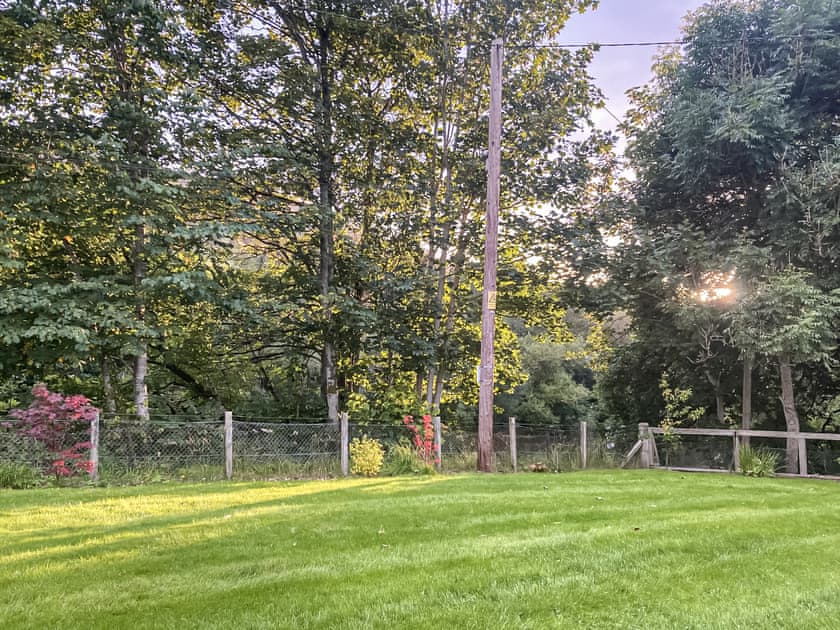 Garden | Riverside Cottage, Blair Atholl