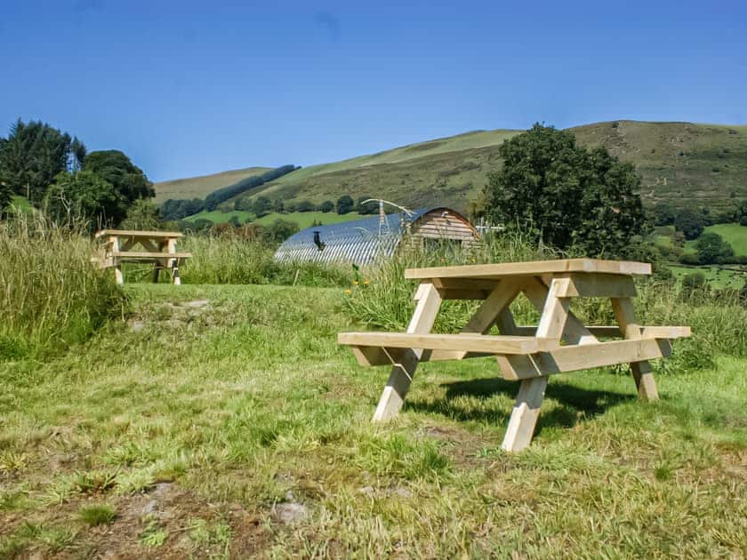 Sitting-out-area | Creyr Glas Pod - Y Gadlas, Penybontfawr, near Llanfyllin