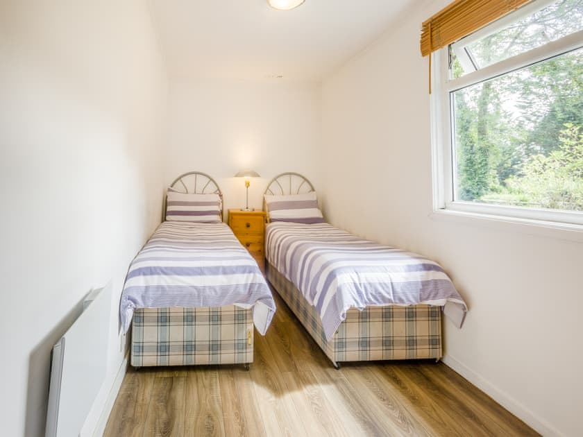 Twin bedroom | Keeper’s Wood - At Berridon Lodges, Bradworthy, near Holsworthy