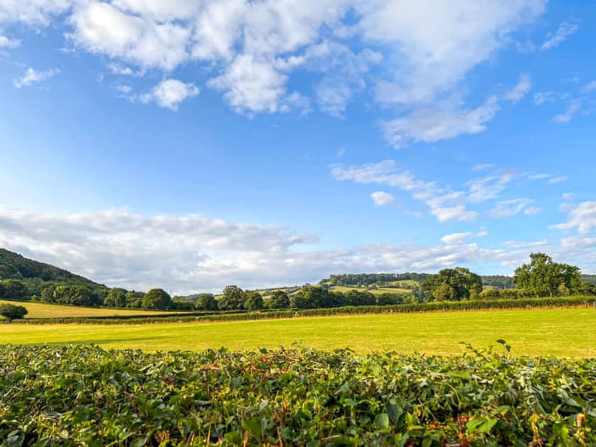 Surrounding area | Cuckoo Lodge - Merbach Hill View Holidays, Clifford
