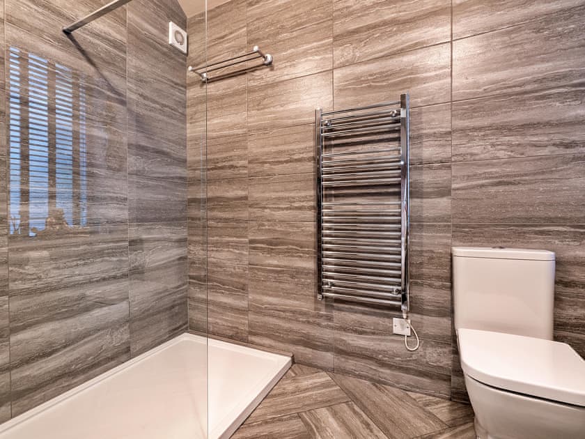Bathroom | Hickleton Hall Estate, Hickleton, near Doncaster