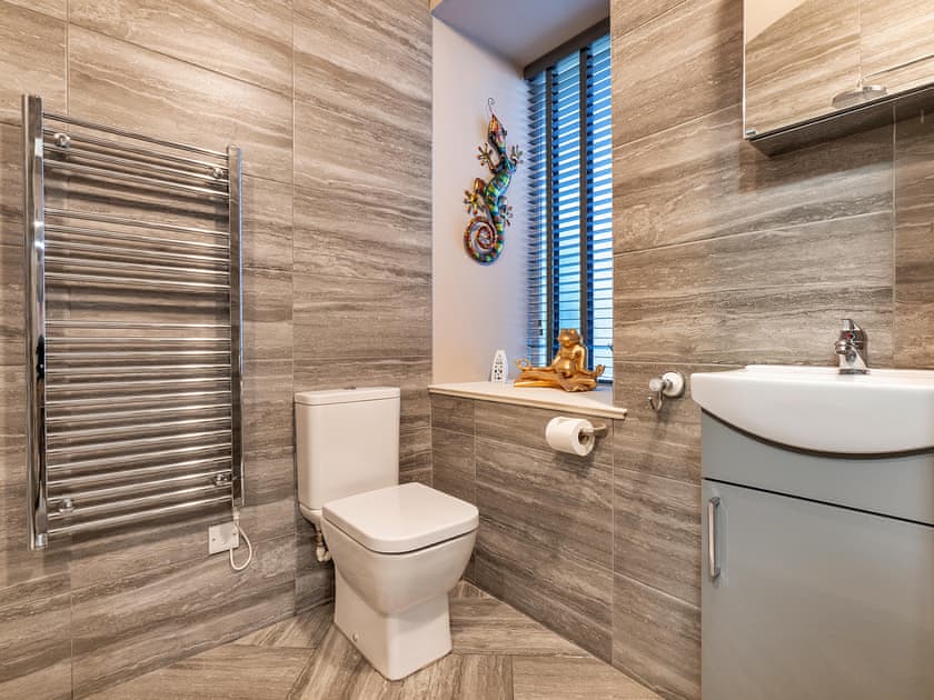 Bathroom | Hickleton Hall Estate, Hickleton, near Doncaster