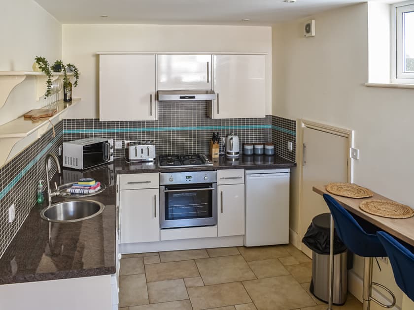 Kitchen/diner | The Salt Box, Dartmouth